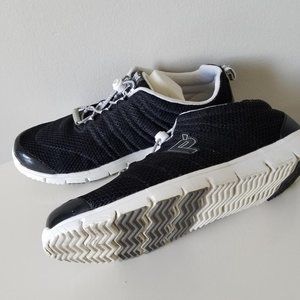 Women's Walking Sneaker Size 11W